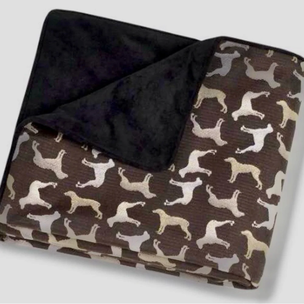 Rare hard to find William Wegman designed weimaraner Crypton throw over NWT